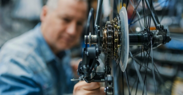 Wunderschone Fahrrad Reparatur In Der Nahe Ebenbild